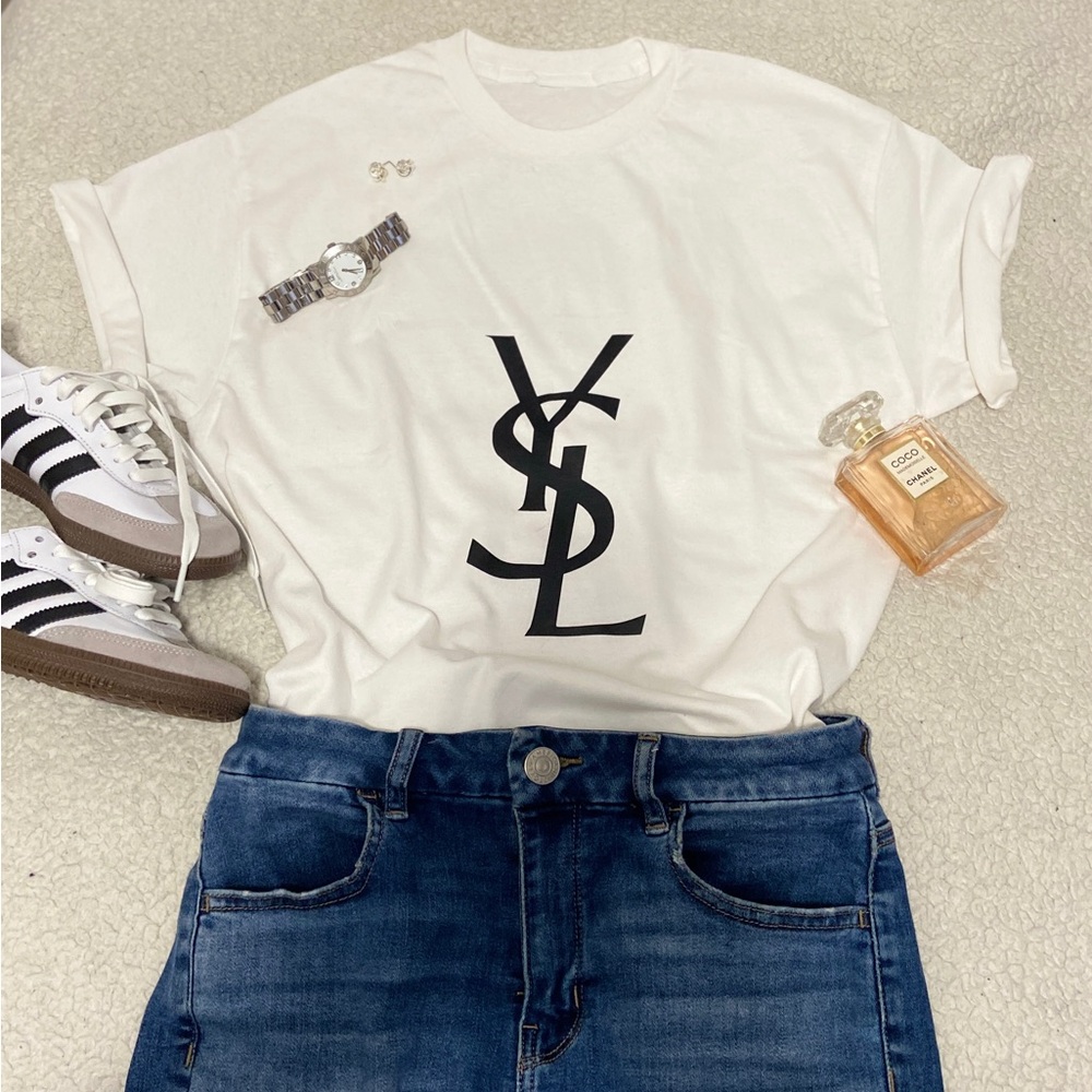 Graphic T-shirt Black Logo